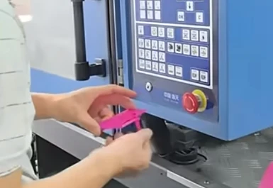 The color masterbatch we produce is bright in color, and stable in performance